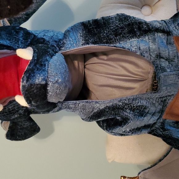 FAO Schwartz 4T Dragon costume. Texture Dark Teal metalic velvety material. - Picture 2 of 10
